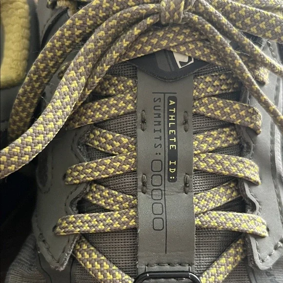 Altra Lone Peak 4.5 Grey Trail Running Shoes Men’s Size 9 - Picture 2 of 10